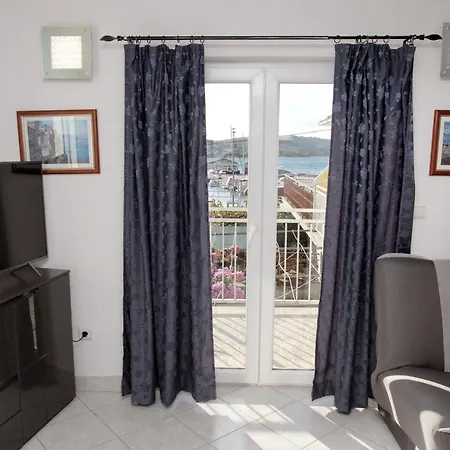 Apartments Vaska Trogir Exterior photo