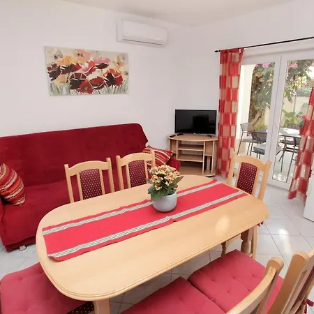 Apartments Vaska Trogir Exterior photo